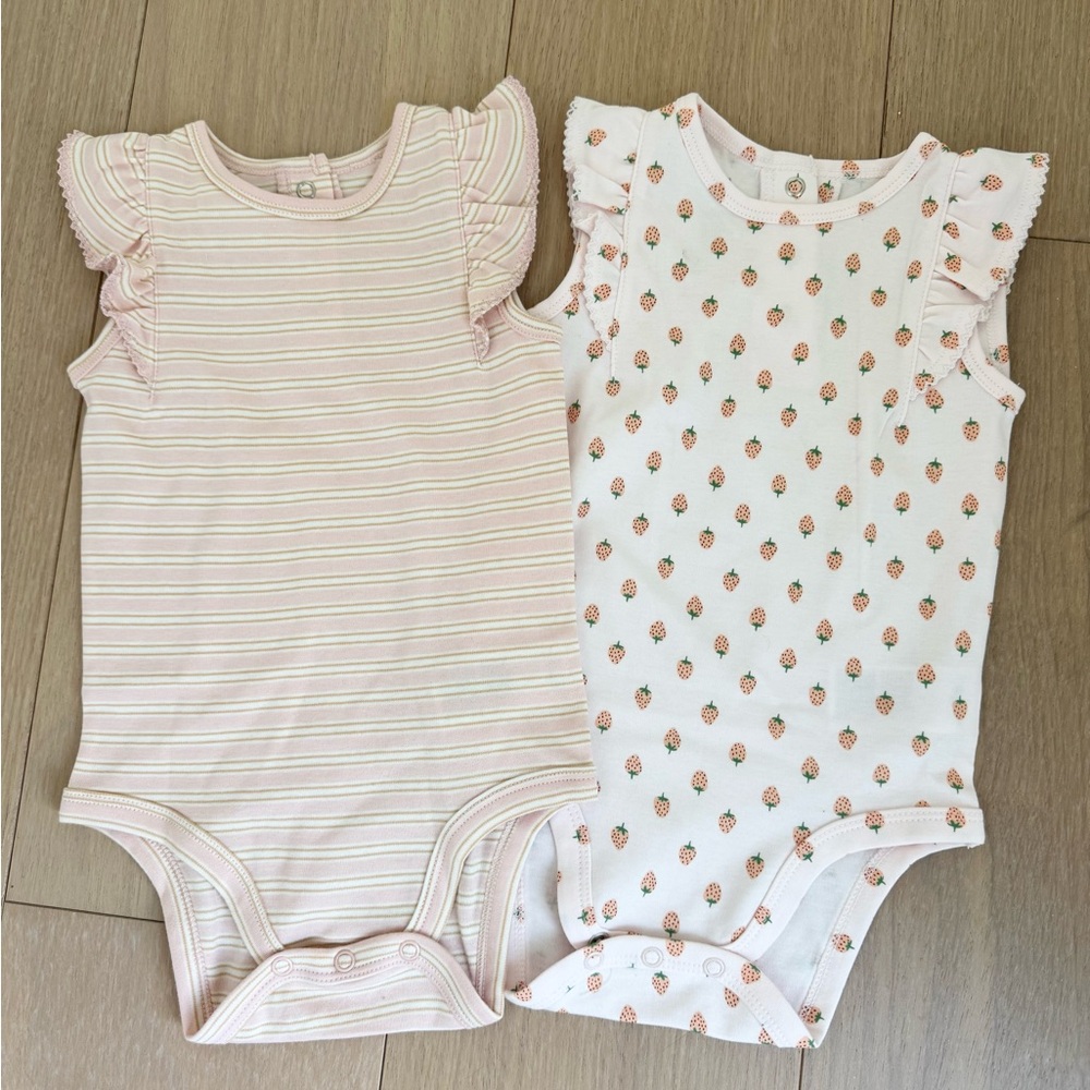 Amazon Basics Onesies- Girls NWOT- Size 18m